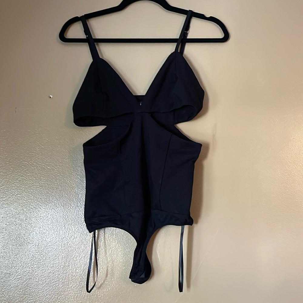 BEBE • Thong Cutout Bodysuit • nwt